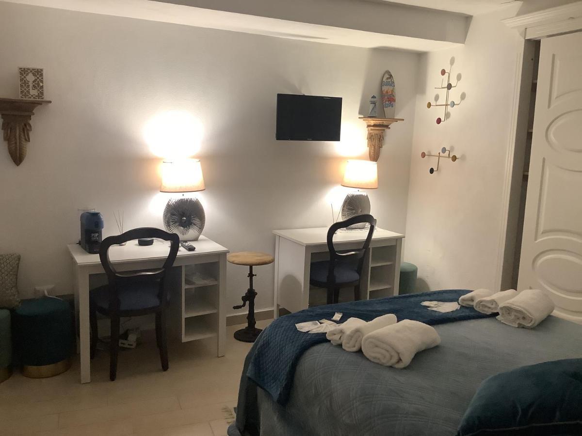 Tinnyhouse Napoli Esterno foto