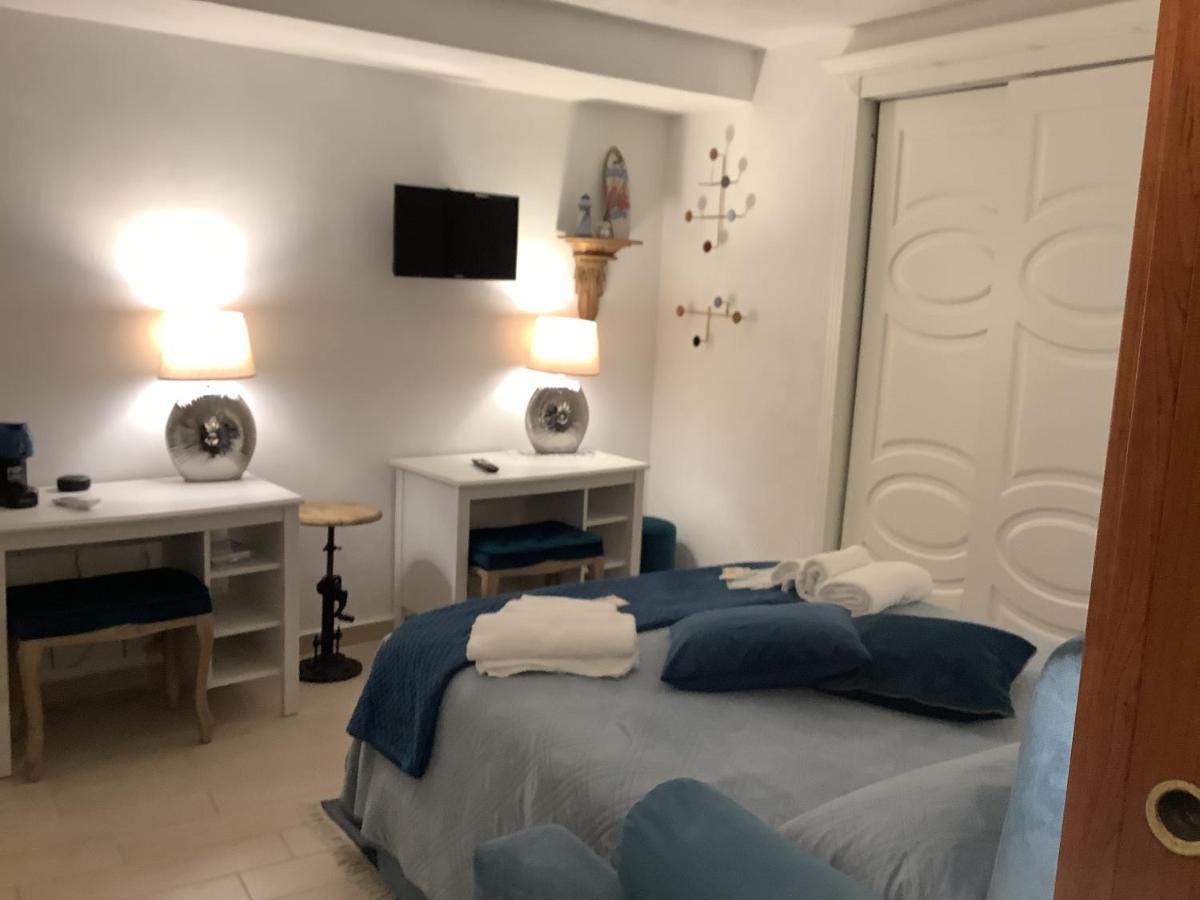 Tinnyhouse Napoli Esterno foto