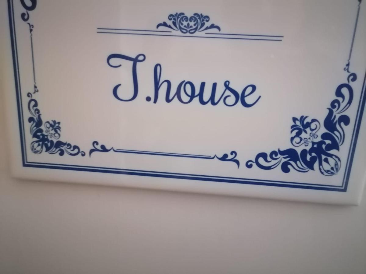 Tinnyhouse Napoli Esterno foto